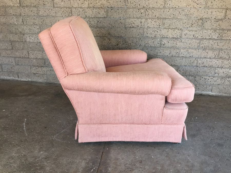 Pink Herringbone Arm Chair [Photo 2]