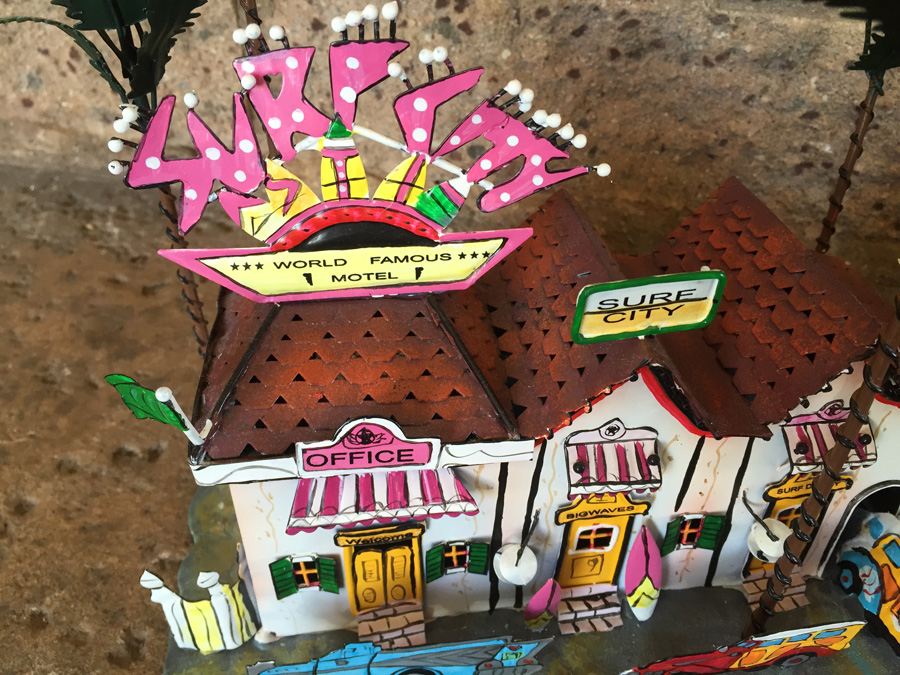 Beachy Hawaiian Lot [Photo 3]