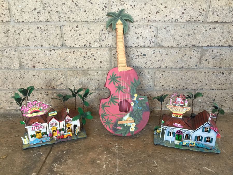Beachy Hawaiian Lot [Photo 1]