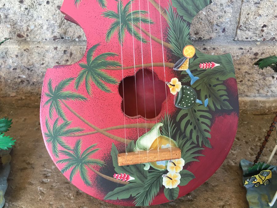 Beachy Hawaiian Lot [Photo 8]