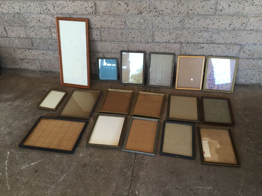 Vintage Picture Frame Lot [Photo 1]
