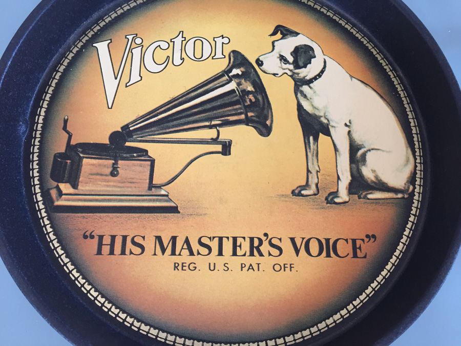 Victor RCA Nipper Reproduction Tray [Photo 2]