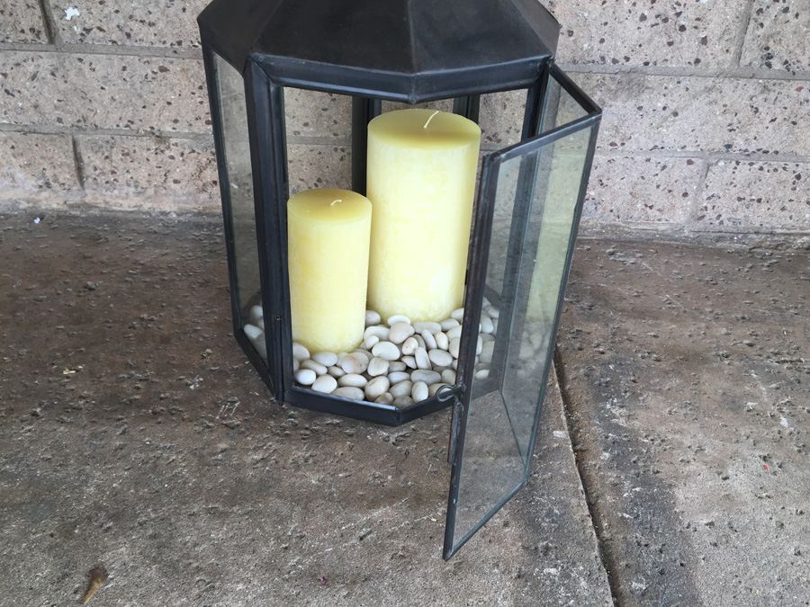 Metal Lantern Candle Holder [Photo 4]