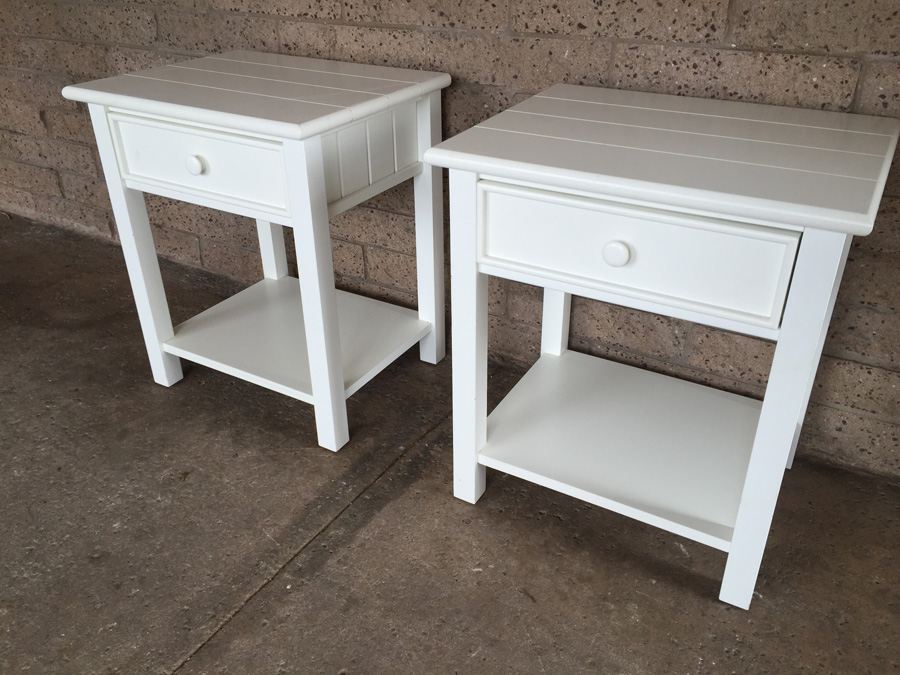 Pair Of White End Tables [Photo 2]