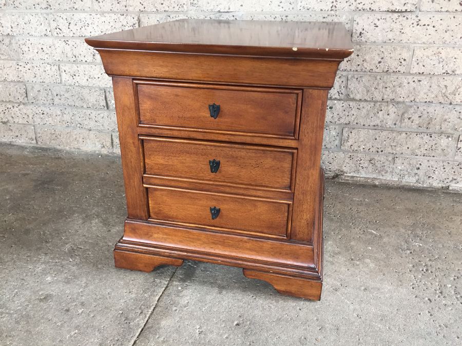 3-Drawer End Table [Photo 1]