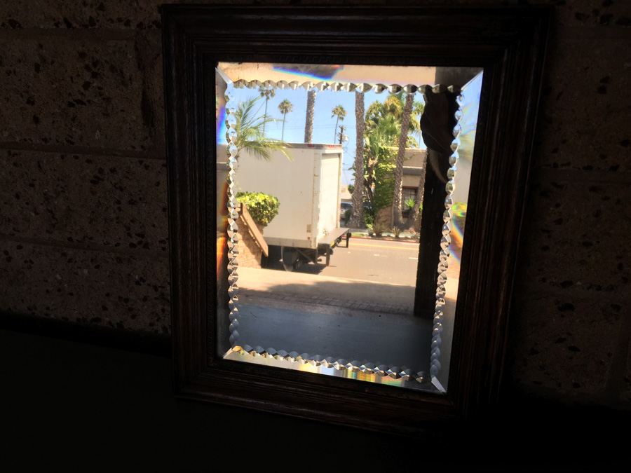 Small Framed Vintage Mirror [Photo 1]