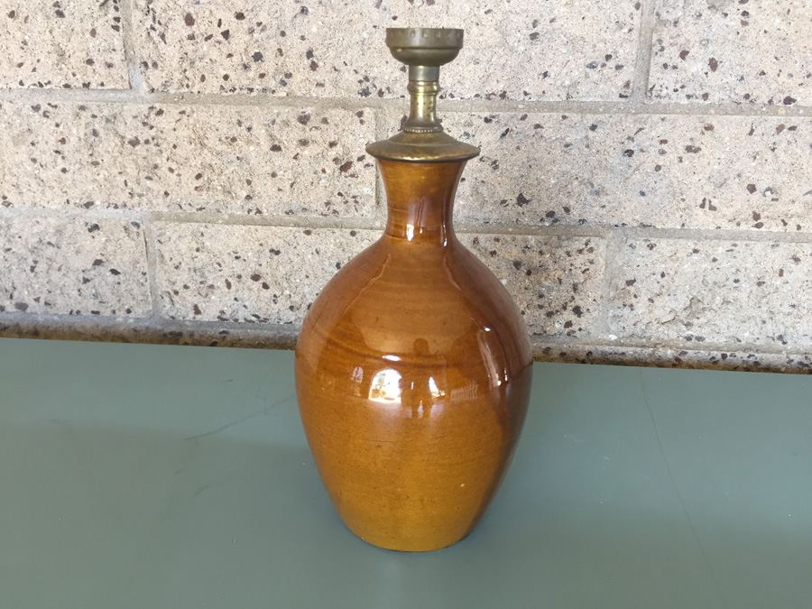 Van Briggle Fred Wills Art Pottery Lamp - Needs To Be Wired