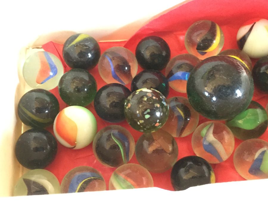 Vintage Boardgames, Puzzles, Toys & Most-Wanted Iraqi Playing Cards [Photo 15]