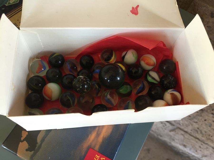 Vintage Boardgames, Puzzles, Toys & Most-Wanted Iraqi Playing Cards [Photo 14]