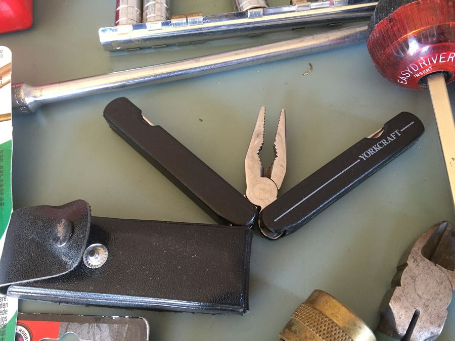 Large Tool Lot [Photo 16]