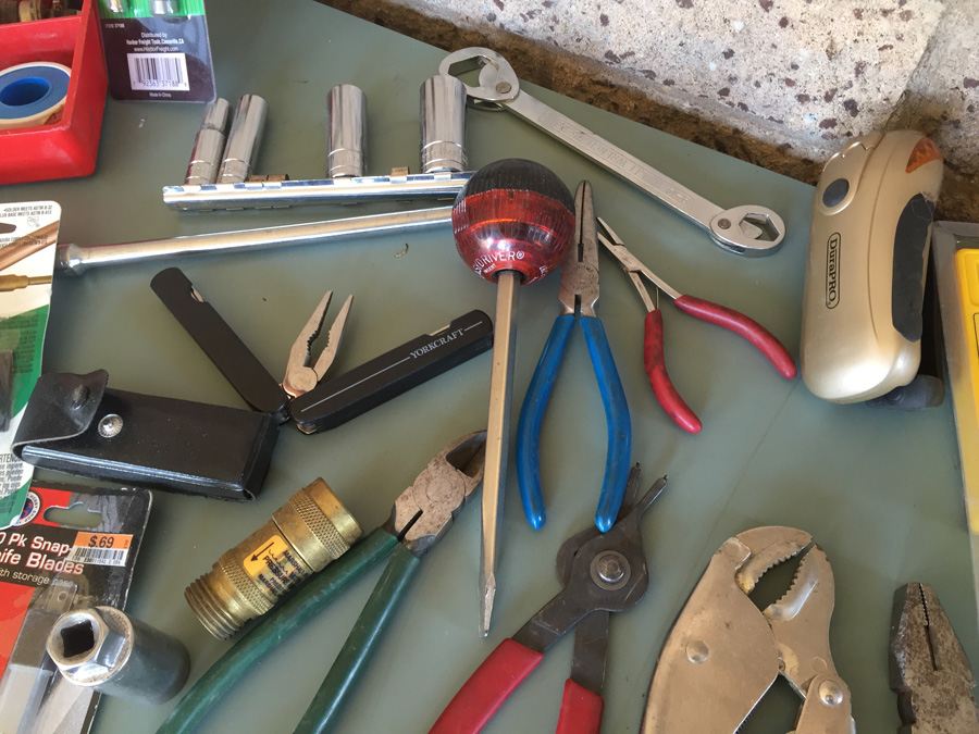 Large Tool Lot [Photo 14]