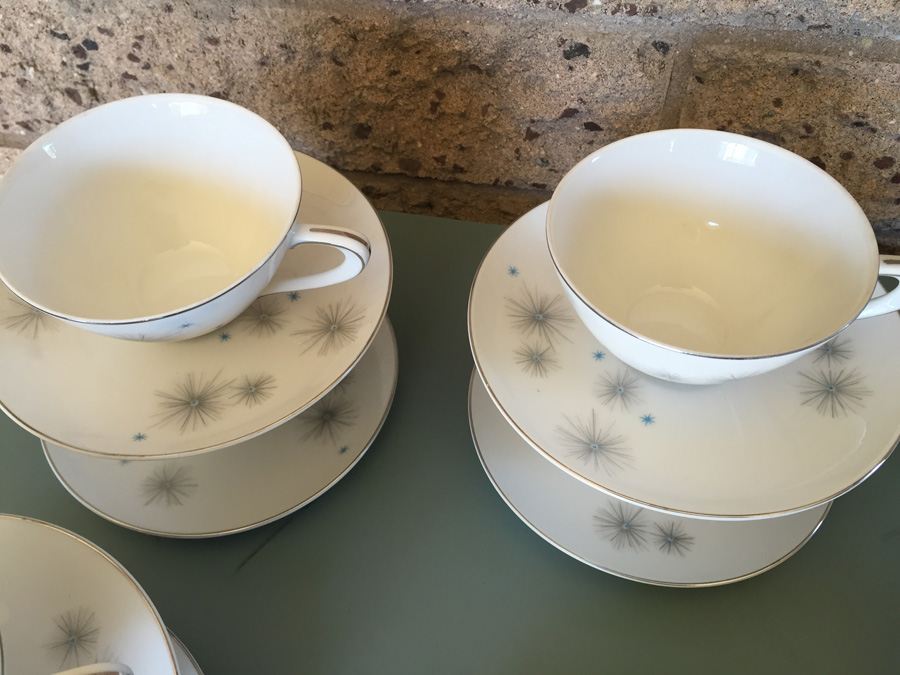 Galaxie by Meito Mid-Century Atomic China Set [Photo 21]