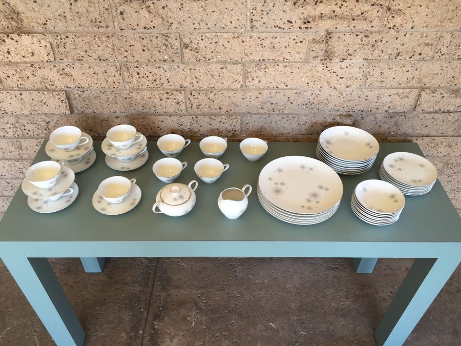 Galaxie by Meito Mid-Century Atomic China Set