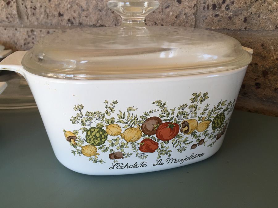 Large Vintage Corningware Set [Photo 8]
