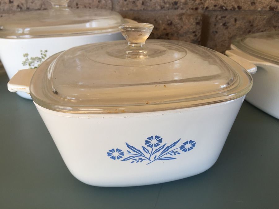 Large Vintage Corningware Set [Photo 9]