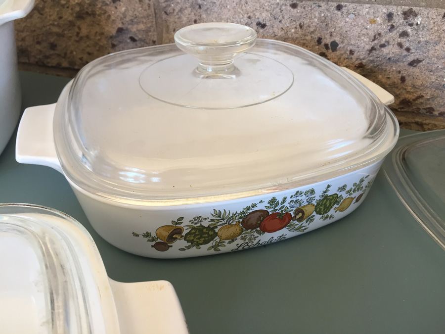Large Vintage Corningware Set [Photo 4]