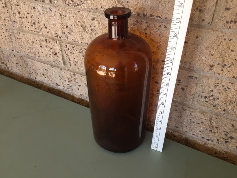 Old Amber Bottle - Large [Photo 3]