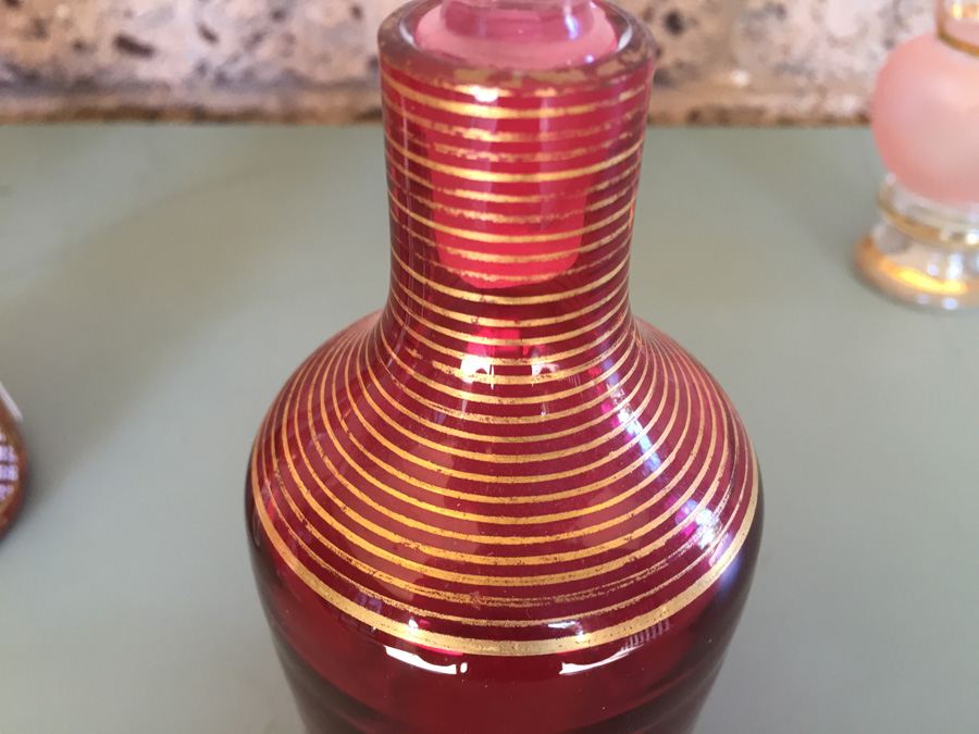Pink Glass Vase And Bottle Lot - Beautifully Hand Painted [Photo 35]