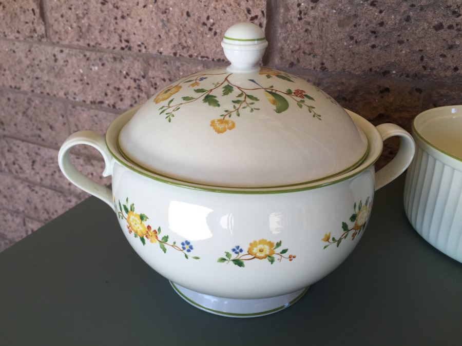 Versatone By Noritake Japan Lineage China Set [Photo 17]