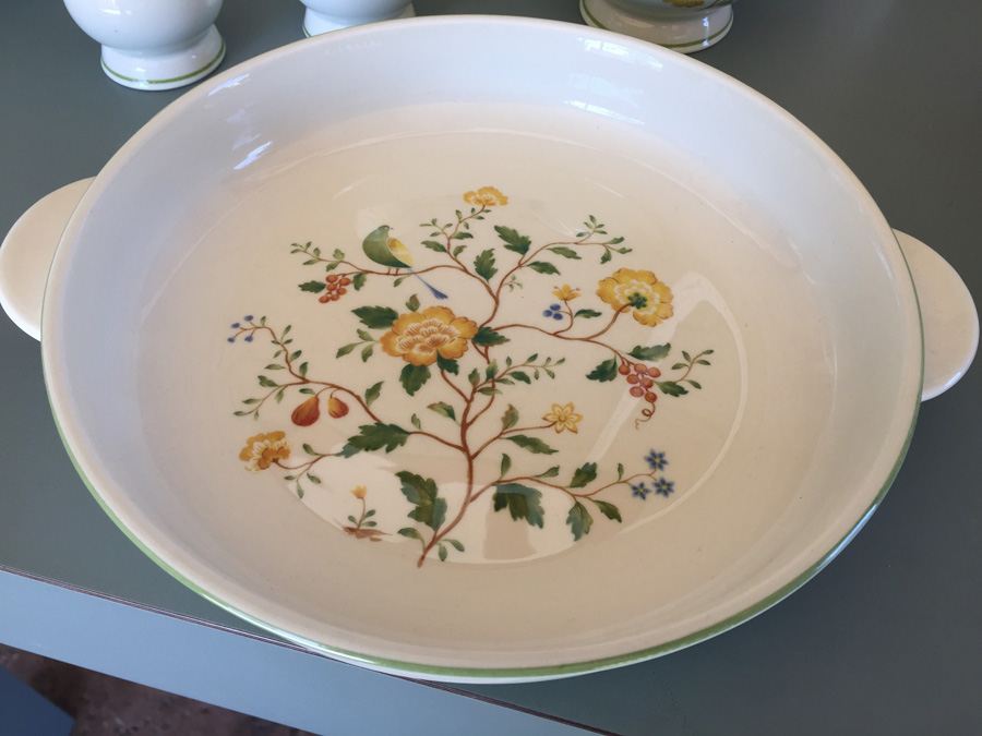 Versatone By Noritake Japan Lineage China Set [Photo 9]