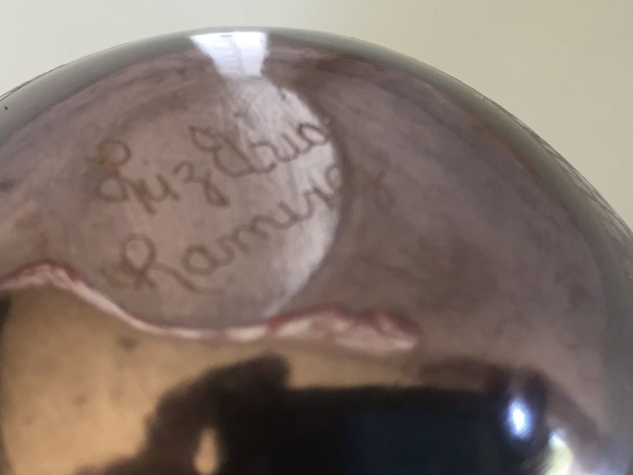 Mata Ortiz Potter Luz Elva Ramirez Black On Black Geometric Design Pot Vase Vessel - Estimate $150-$300 [Photo 11]