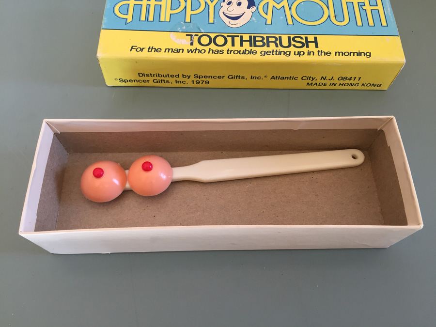 Vintage Novelty Lot  [Photo 11]