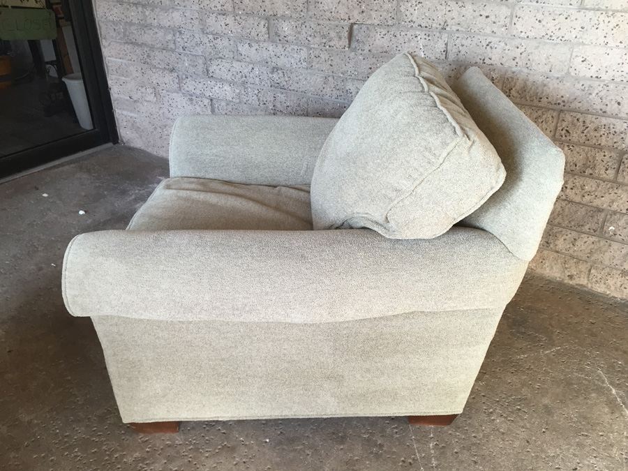 Lee Industries Light Brown Arm Chair In Excellent Condition [Photo 3]