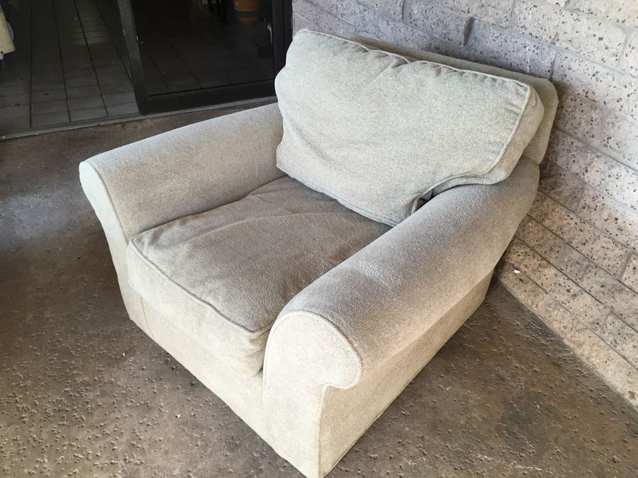 Lee Industries Light Brown Arm Chair In Excellent Condition [Photo 2]