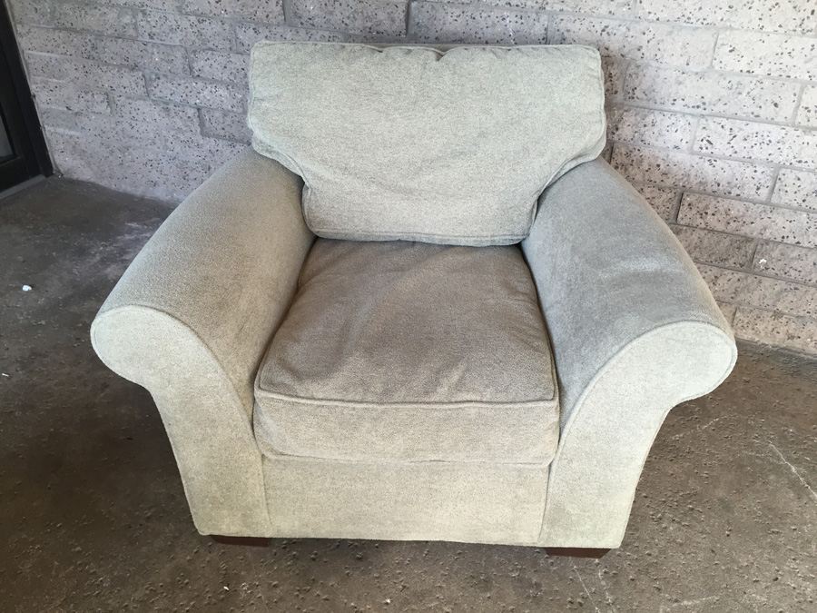 Lee Industries Light Brown Arm Chair In Excellent Condition