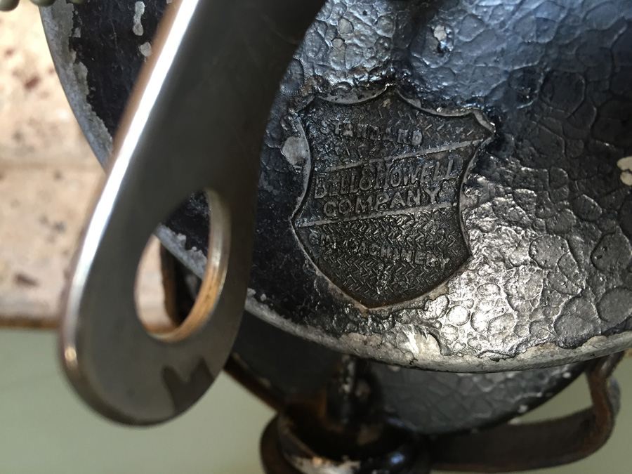 Vintage Bell & Howell Filmo Automatic Cine Camera And Craig Junior 8-16MM Film Splicer [Photo 4]