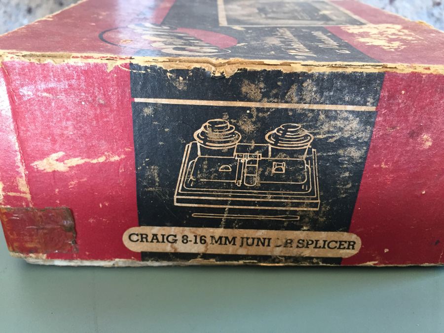 Vintage Bell & Howell Filmo Automatic Cine Camera And Craig Junior 8-16MM Film Splicer [Photo 15]