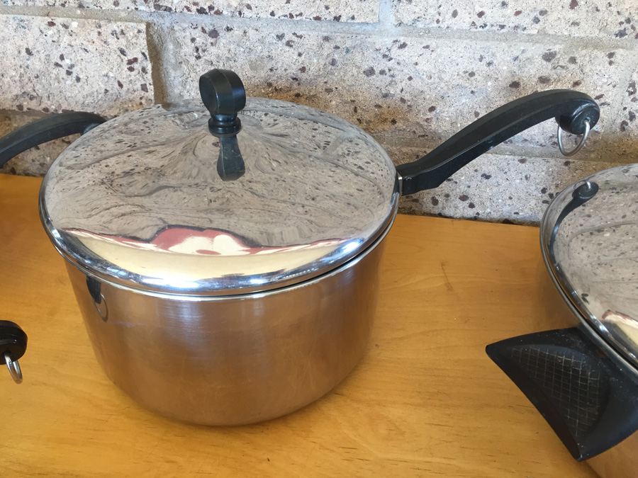 Vintage Farberware Aluminum Clad Stainless Steel Lided Pots & Pans (9 Pieces) [Photo 8]
