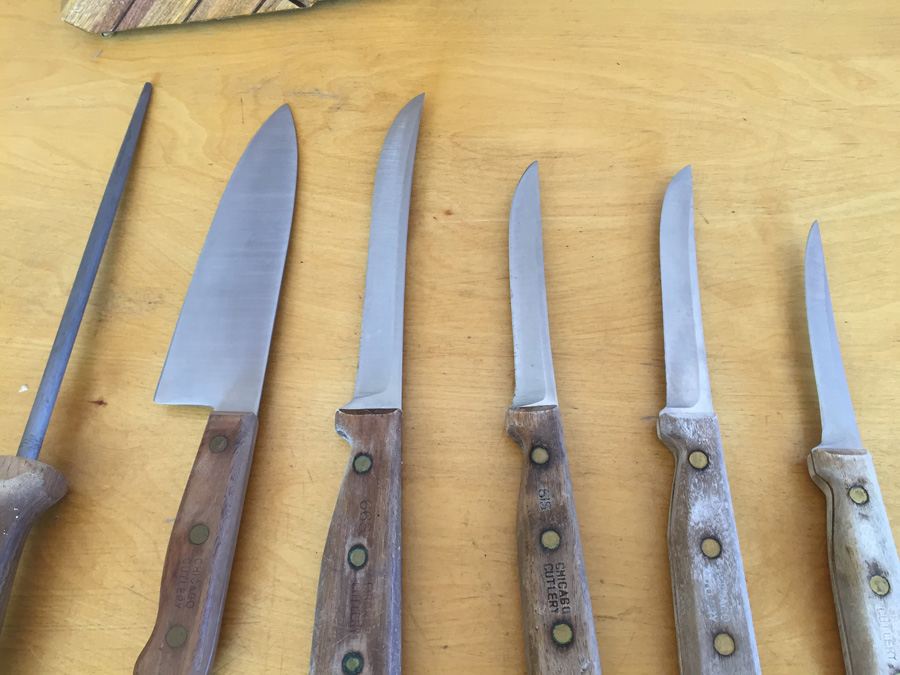 Chicago Cutlery Knife Block Set [Photo 11]