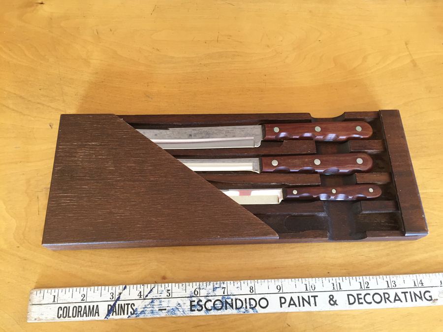 Vintage CASE XX Stainless Knife Set (One Knife Is Missing From Set)