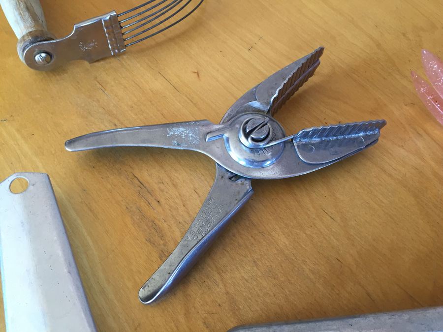 Kitchen Lot [Photo 10]