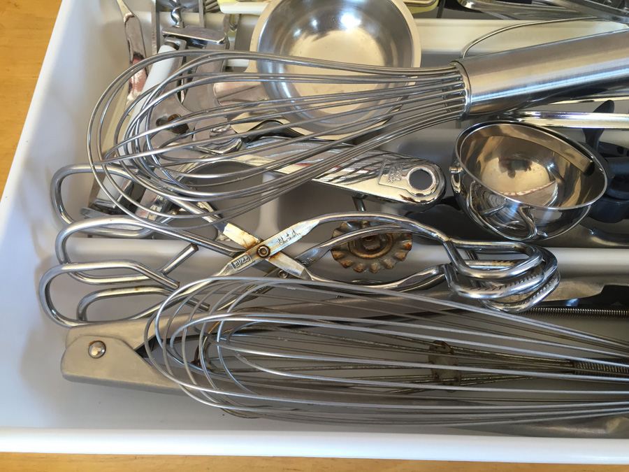 Kitchen Utensil Lot [Photo 3]