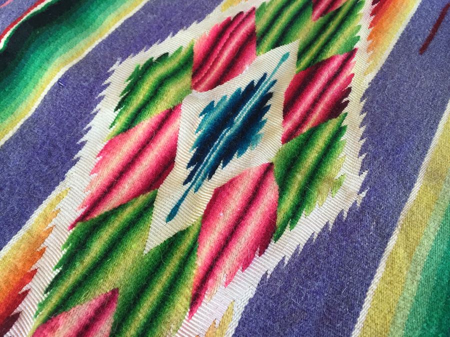 Table Runner [Photo 2]