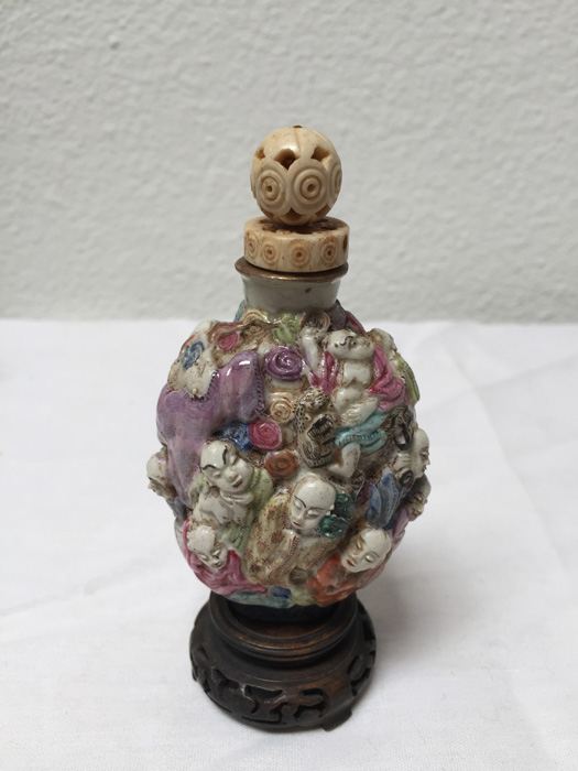 Vintage Chinese Snuff Bottle Signed [Photo 4]