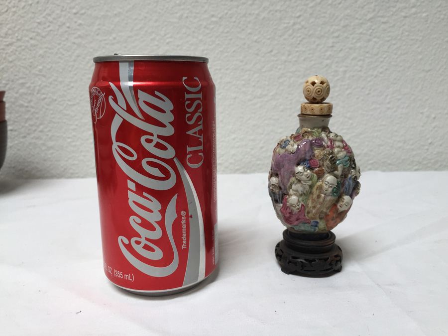Vintage Chinese Snuff Bottle Signed [Photo 2]