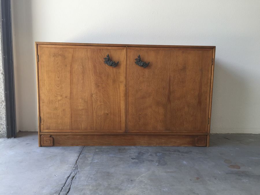 Pair Of Vintage Asian Cabinets [Photo 8]