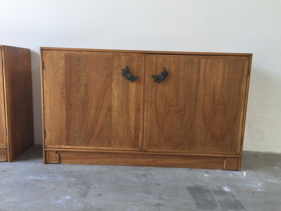 Pair Of Vintage Asian Cabinets [Photo 10]