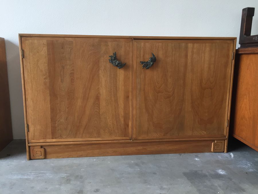 Pair Of Vintage Asian Cabinets [Photo 18]