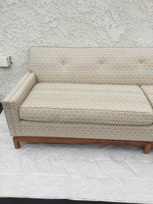 Knoll Attributed Sofa [Photo 3]