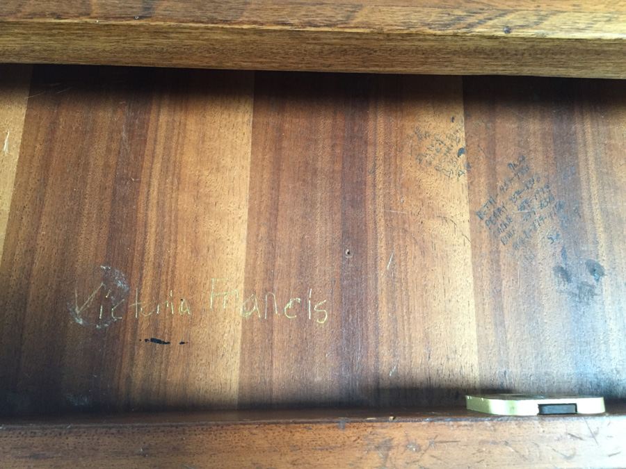 Mid-Century Wooden Desk [Photo 7]