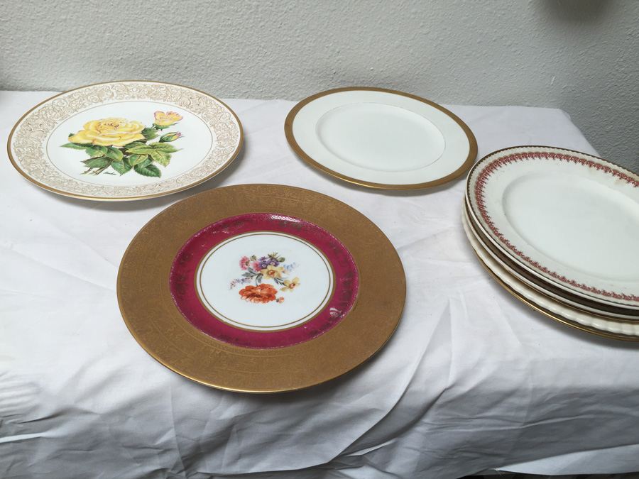 Plate Lot - Some Hand Painted [Photo 1]