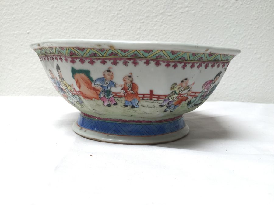 Vintage Chinese Hand Painted Bowl [Photo 6]