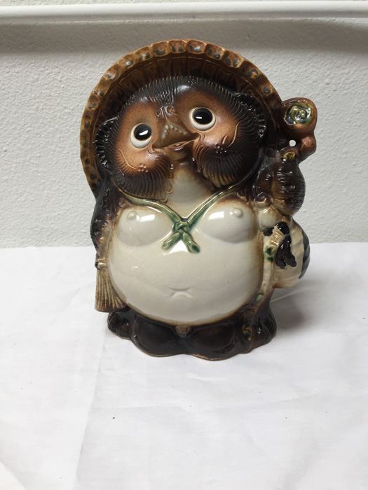 Large Tanuki Japanese Raccoon Dog Statue - Good Fortune