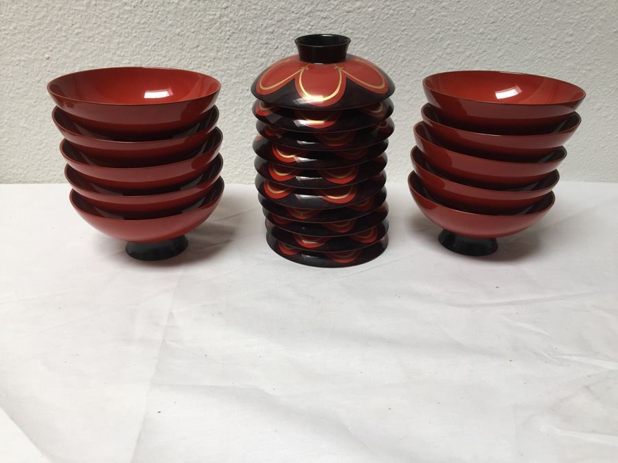 (10) Red Black And Gold Lacquer Japanese Rice Bowls With Lid [Photo 3]