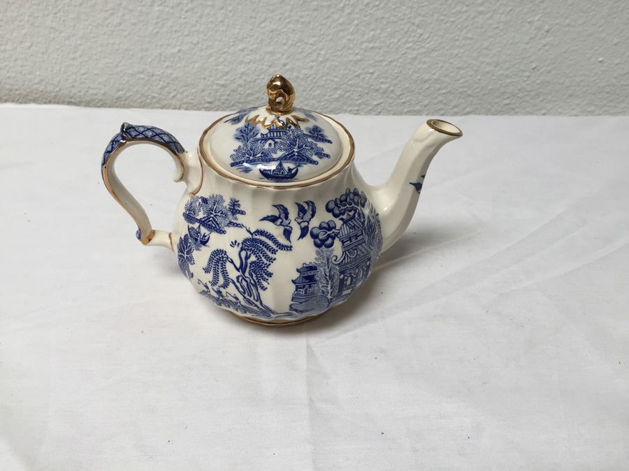 Sadler Made In England Blue Willow Teapot [Photo 4]