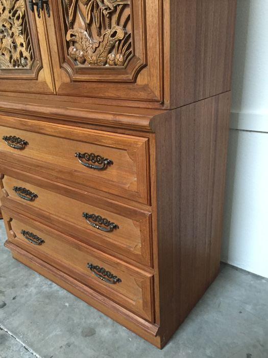 Vintage Taiwanese‎ Cabinet [Photo 9]